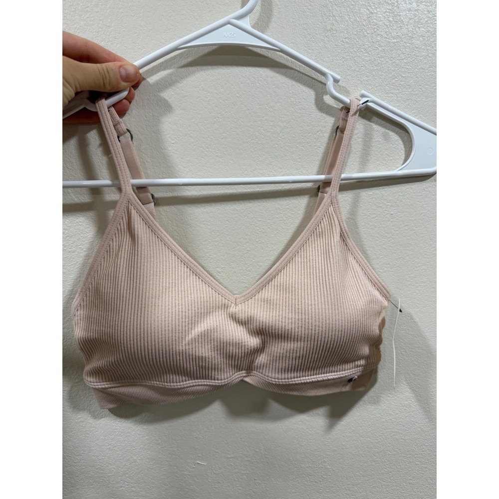 Soft Clean Girl Minimalist Bralette pale Pink M Ribbed Seamless Lucky Brand